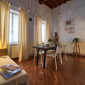 Casa Dell'artista , Florence Italy